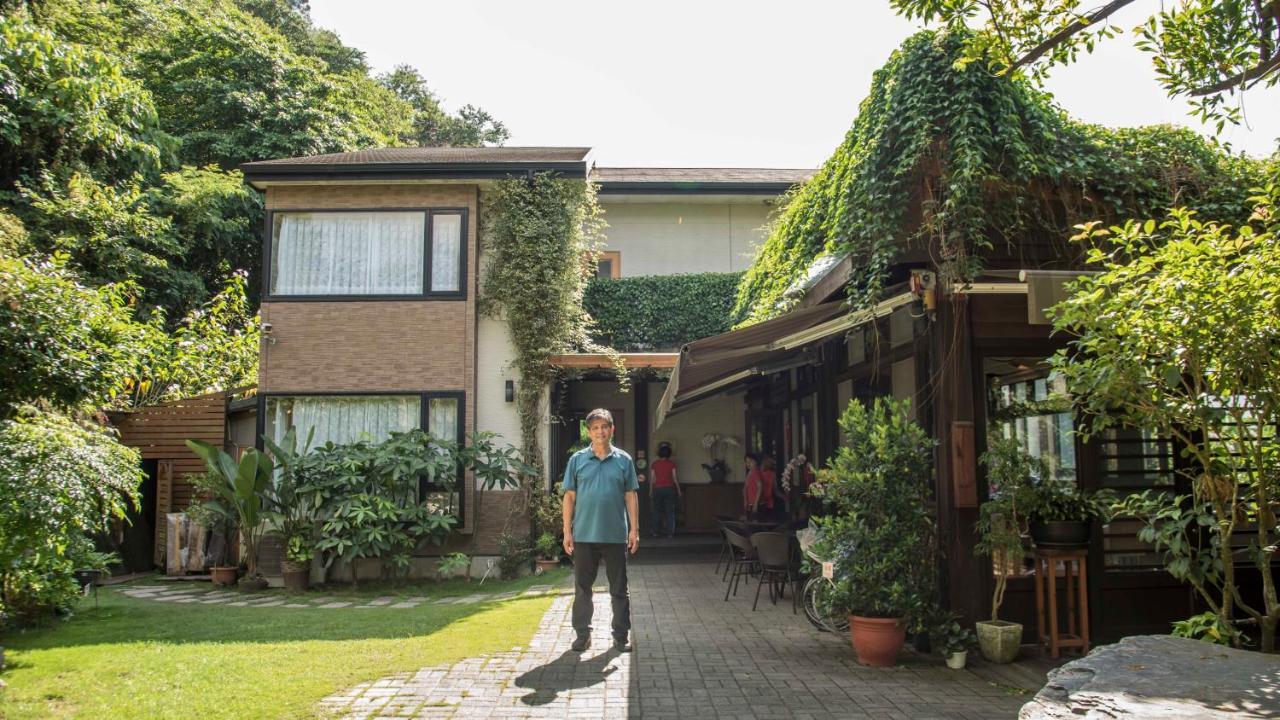 Crossing The Rainbow Bridge B&B Chongde Exterior photo
